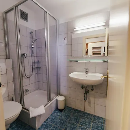 Affittacamere Gaestehaus Frank Velden am Wörthersee