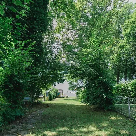 Gaestehaus Frank Πανσιόν 3*