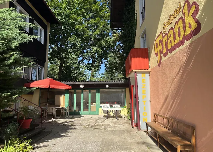 Affittacamere Gaestehaus Frank 3*